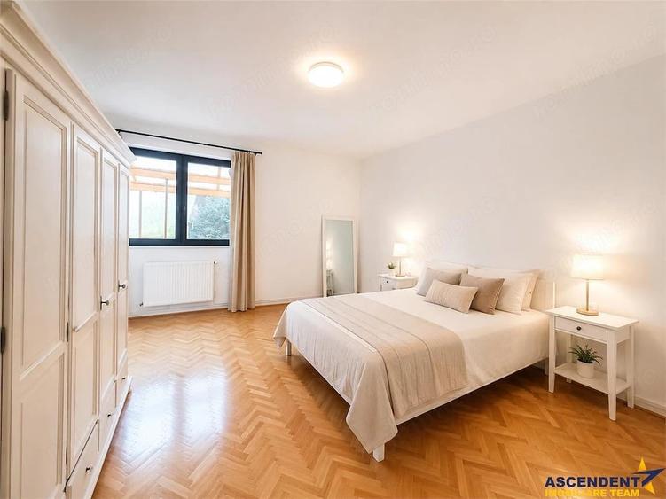 Casă cu Teren 500 Mp în Central