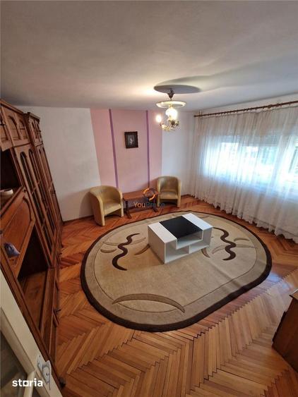 Apartament cu 2 camere decomandat în Steaua