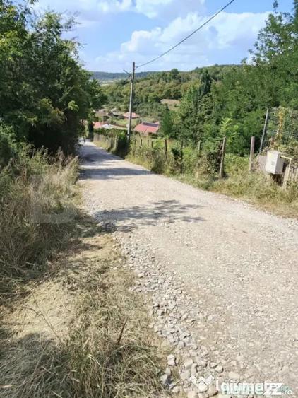 Teren de 1247 mp, în Bărdești