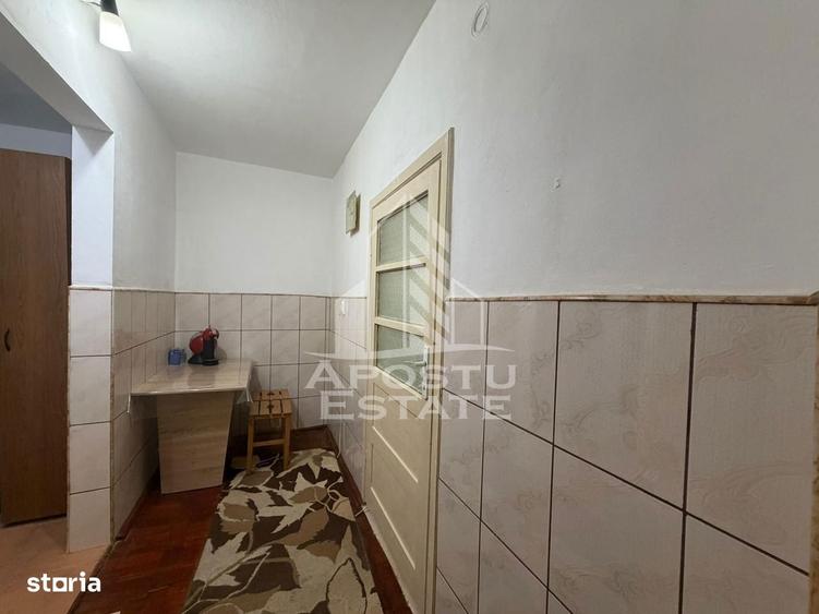Apartament cu 2 camere decomandat, mobilat în Blașcovici