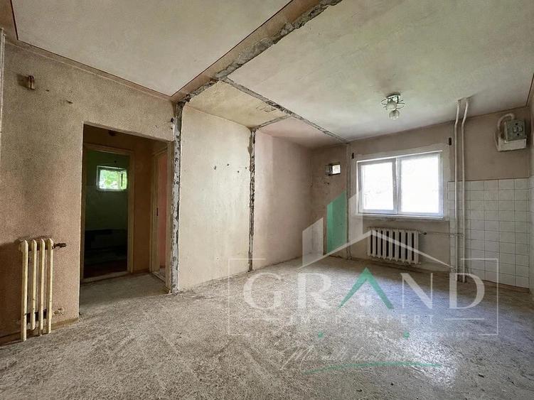 Apartament cu 2 camere decomandat în Mărăști