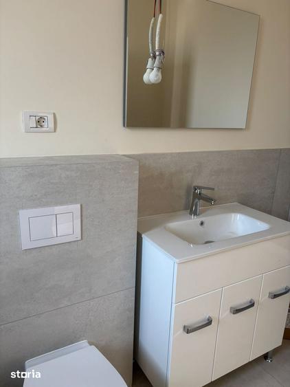 Apartament cu 3 camere în Bucovăț
