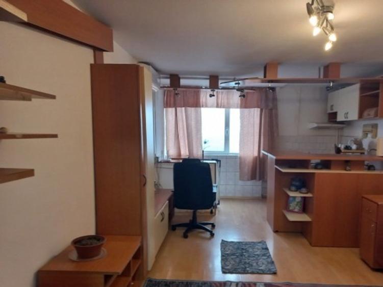 Apartament cu 1 camera, etajul 7/9, zona Tatarasi - 2