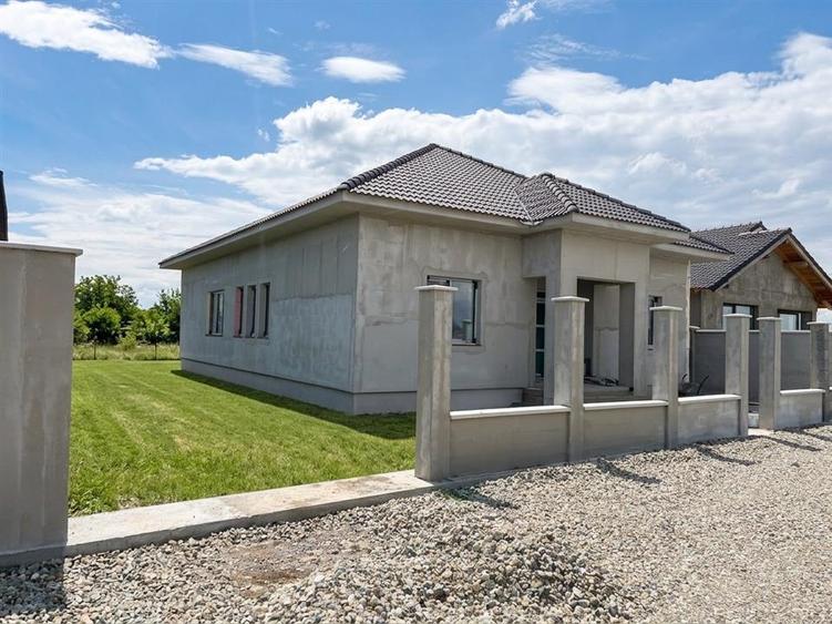RECO casa 5 camere în Santandrei - 1