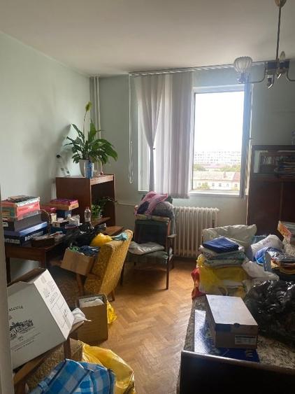 Apartament cu 3 camere decomandat, mobilat în Vatra Luminoasă