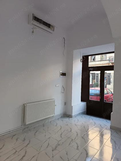 Spațiu comercial, de 50 mp, în Traian