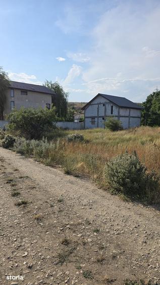 Teren de 407 mp, în Valu lui Traian