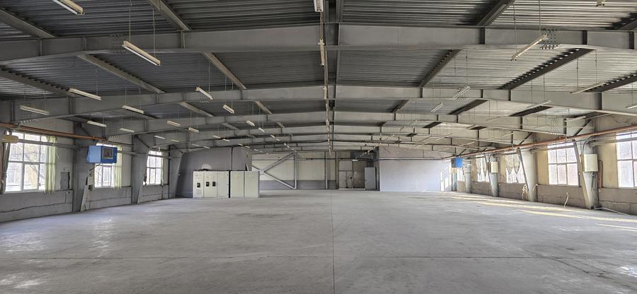 Spațiu industrial, de 2,231 mp, în Timișoara