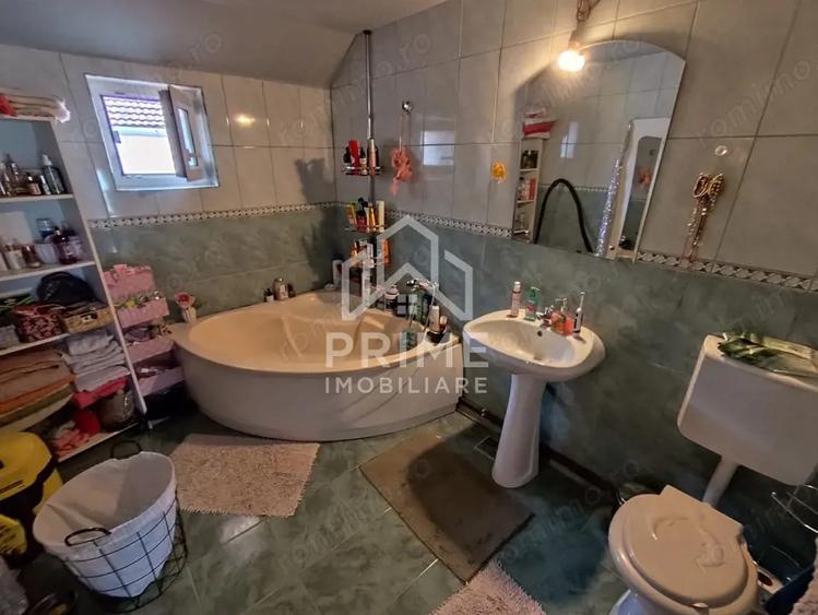 Casă cu 5 camere cu Teren 307 Mp în Central