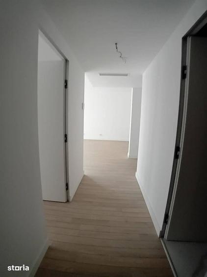 Apartament cu 3 camere în 13 Septembrie