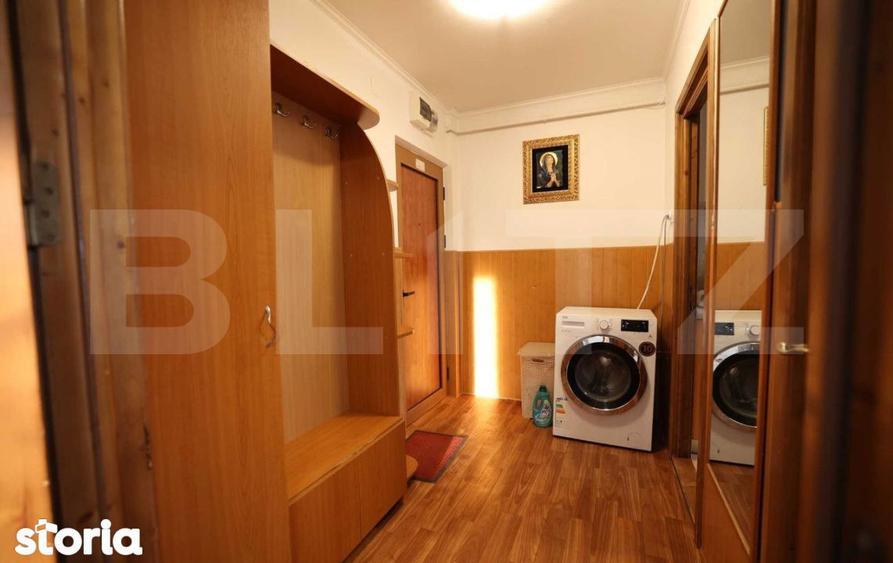 Apartament cu 2 camere, mobilat în Podu Roș