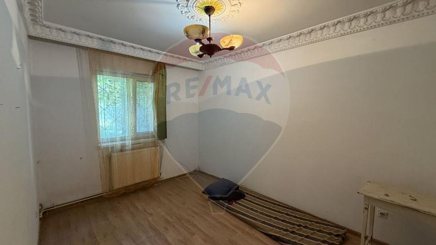 Apartament 3 camere de vanzare cu garaj, grădină in Str. Gării, Galati - 5