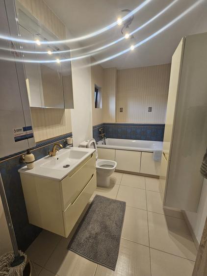 Apartament 3 camere Bdul Cetatii - etaj 1 bloc nou !! - 11