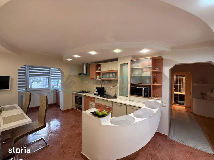 Apartament cu 3 camere decomandat, mobilat în Nufărul
