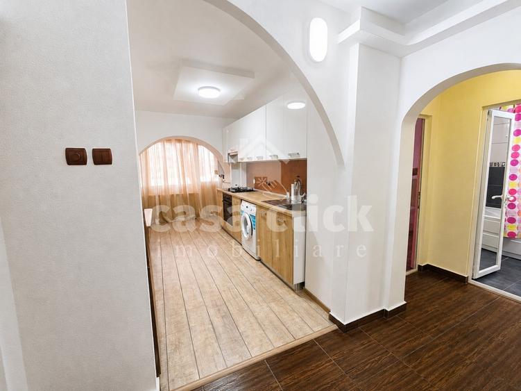 Apartament cu 2 camere decomandat în Mazepa 1
