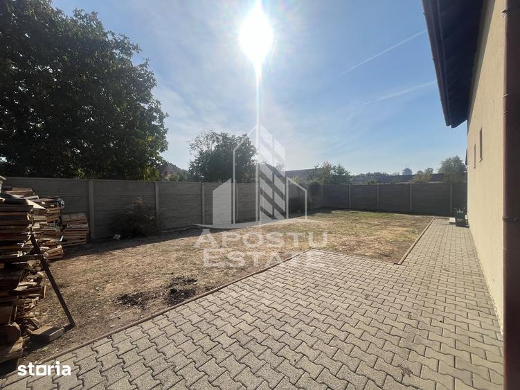 Casă cu 5 camere cu Teren 424 Mp în Frumușeni