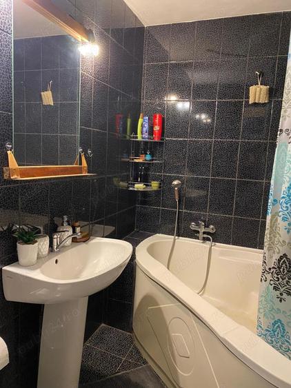 Inchiriez apartament in Rogerius - 1