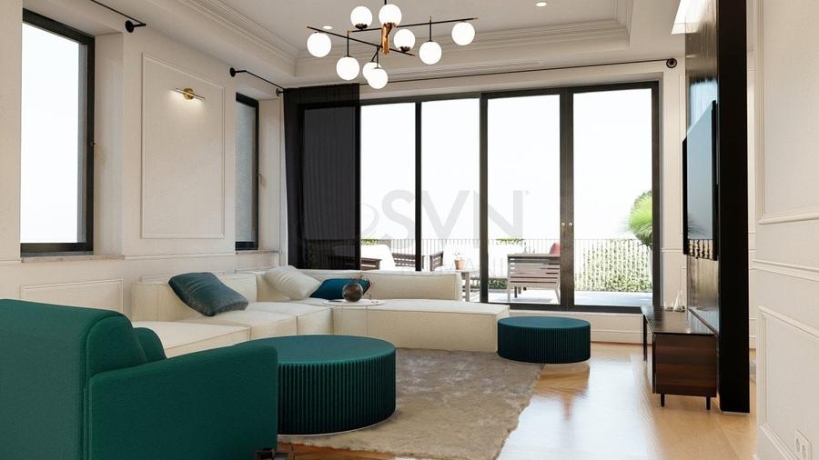 Penthouse cu 6 camere decomandat în Polonă