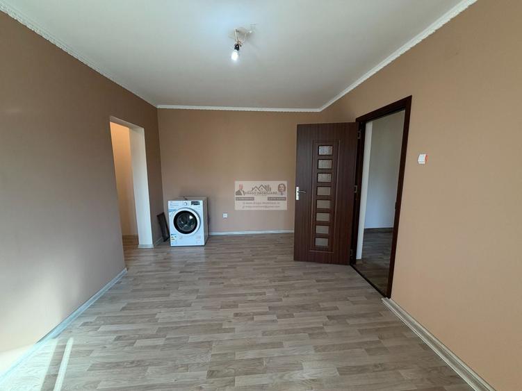 Apartament cu 2 camere semidecomandat în Sud