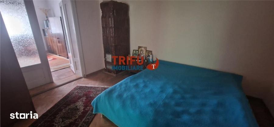 Casă cu 4 camere cu Teren 1504 Mp în Sântimbru