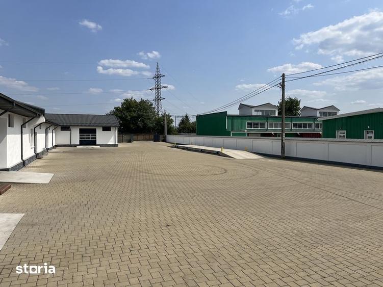 Teren de 3700 mp, în Central