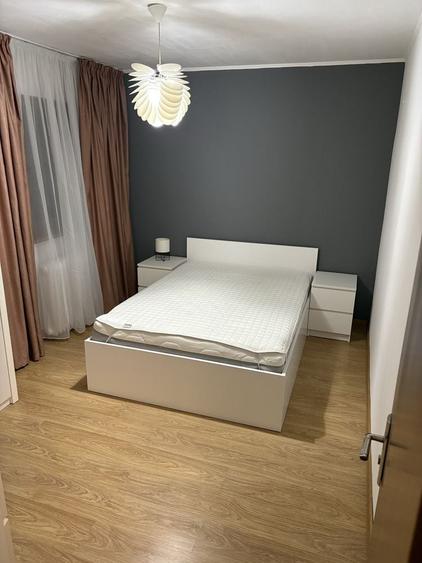 Apartament cu 2 camere decomandat în Basarabia