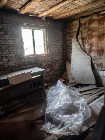 Casă cu 9 camere cu Canalizare în Dârste