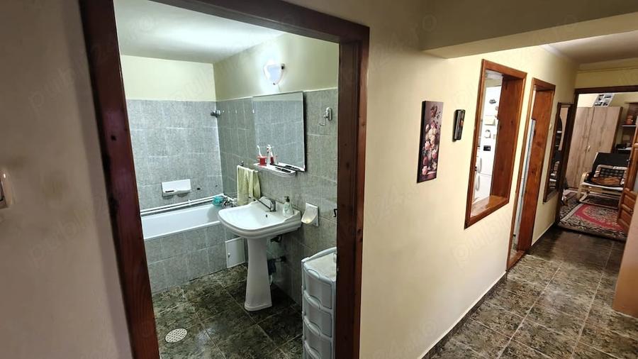 Casă cu 4 camere cu Teren 185 Mp în Coiciu