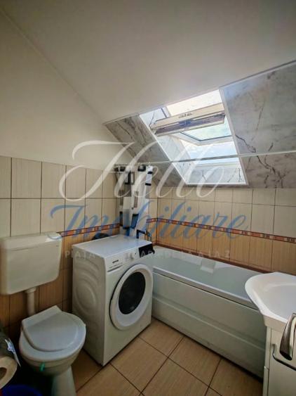Apartament cu 3 camere semidecomandat în Gheorgheni