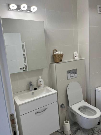 Apartament cu 2 camere decomandat în Energia