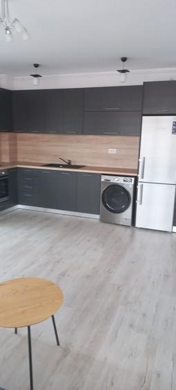 Apartament cu 2 camere decomandat în Păcii