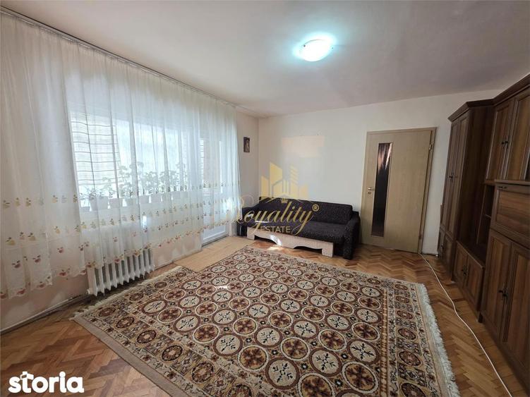 Apartament cu 2 camere, mobilat în Soarelui