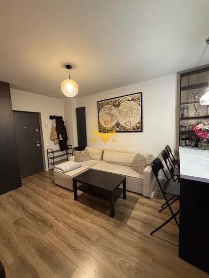 Apartament cu 2 camere semidecomandat în Central