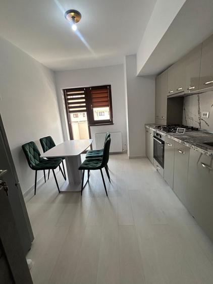 Apartament cu 2 camere decomandat în Exterior Vest
