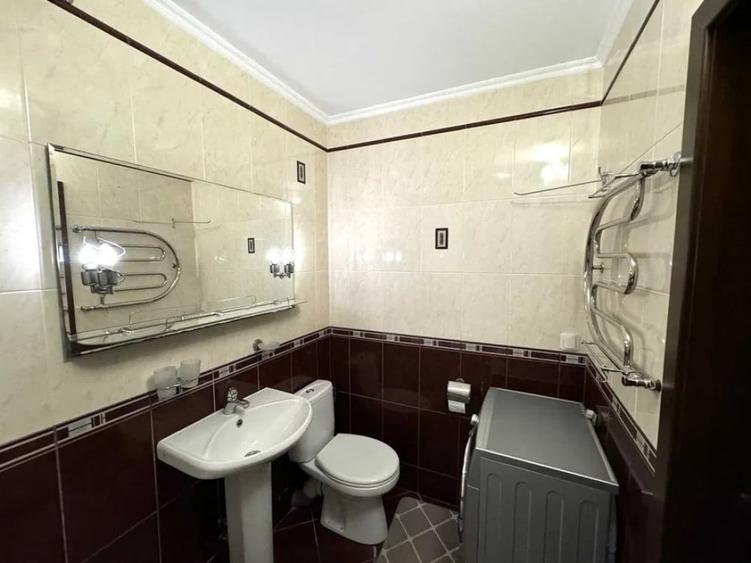 Apartament cu 2 camere decomandat în Cantemir