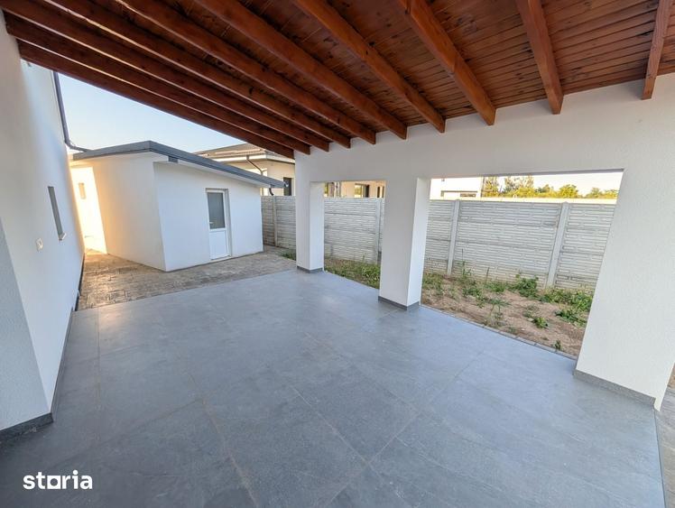 Casă cu 5 camere cu Teren 500 Mp în Ștefăneștii de Jos