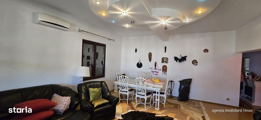 Casă cu 4 camere cu Teren 750 Mp în Cătămărești