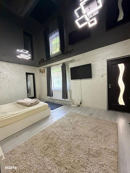 Casă cu 1 camere cu Canalizare în Central
