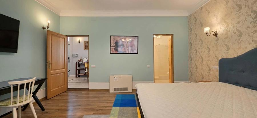 Apartament cu 2 camere nedecomandat în Ultracentral