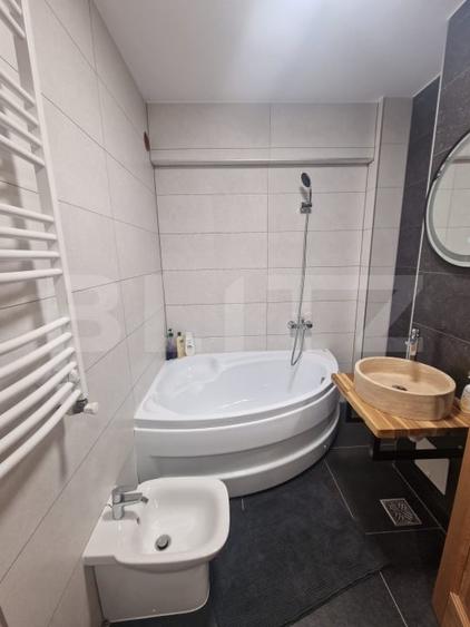 Apartament 2 camere, 57 mp, decomandat, zona Mărășești - 11