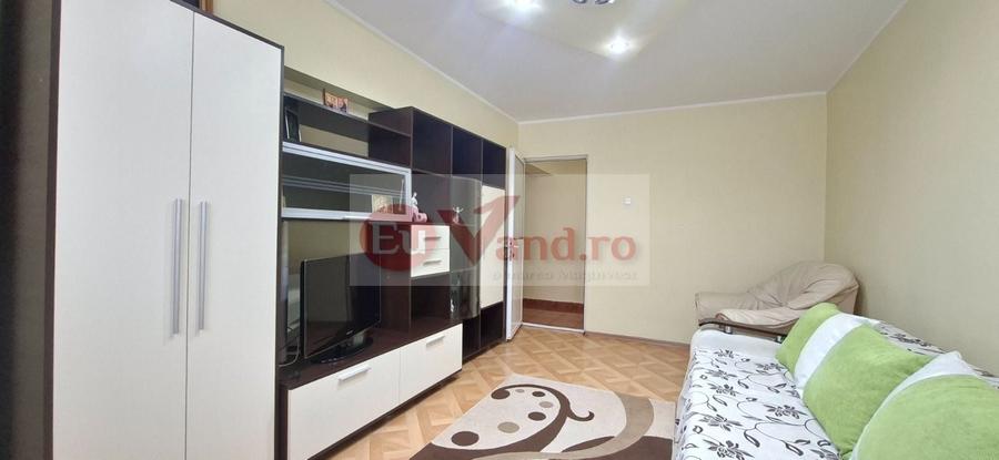 Apartament cu 2 camere decomandat, mobilat în Micro 14