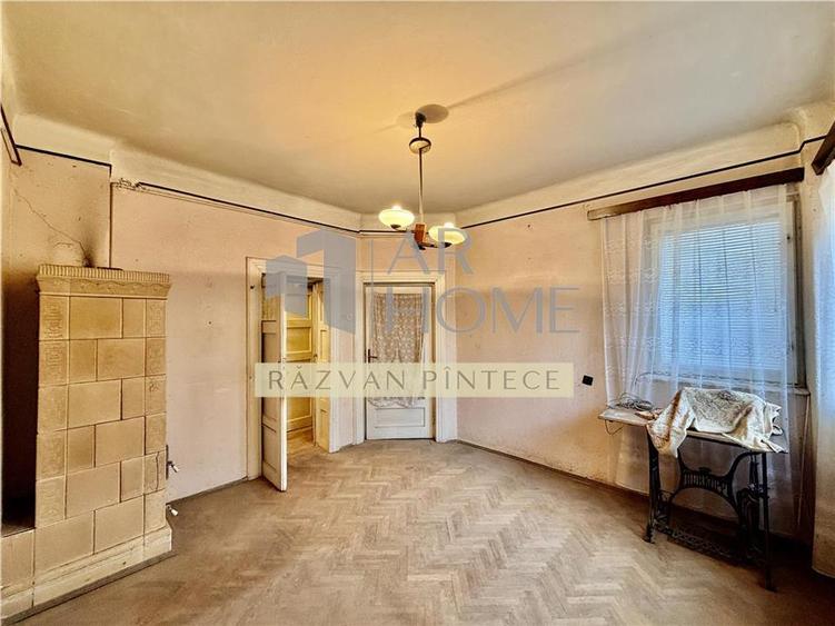 Apartament cu 2 camere decomandat în Poștei - Bucov