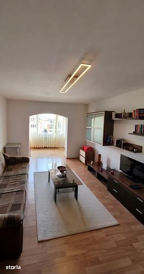Inchiriez 2 camere zona Grivitei cu spatii depozitare - 4