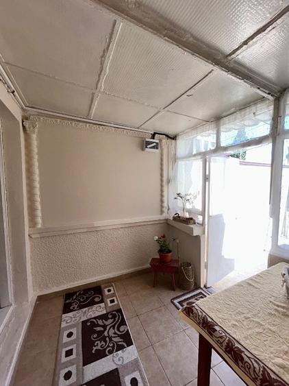 Casă cu 3 camere cu Canalizare în Palas