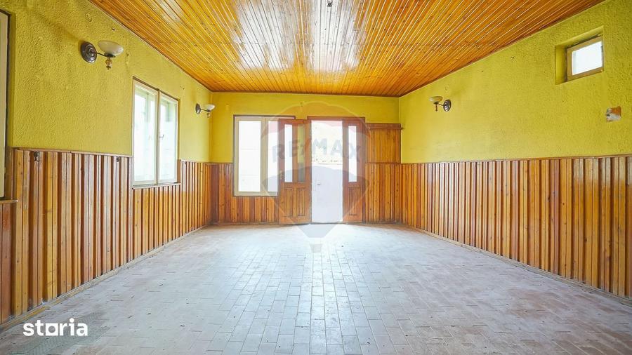 Casă cu 4 camere cu Teren 562 Mp în Tărlungeni