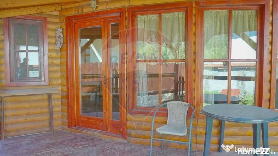 Casă cu 5 camere cu Teren 511 Mp în Bran