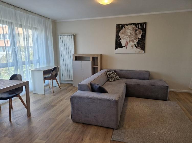 Apartament cu 2 camere decomandat, mobilat în Zorilor