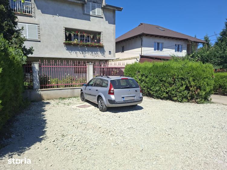 Apartament cu 4 camere, mobilat în Central