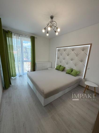 Apartament cu 2 camere semidecomandat, mobilat în Central