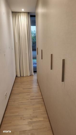 Apartament cu 4 camere în Primăverii